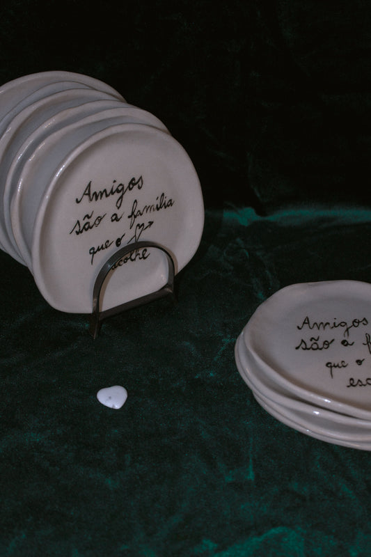 Amigos São a Família que o 💘 escolhe